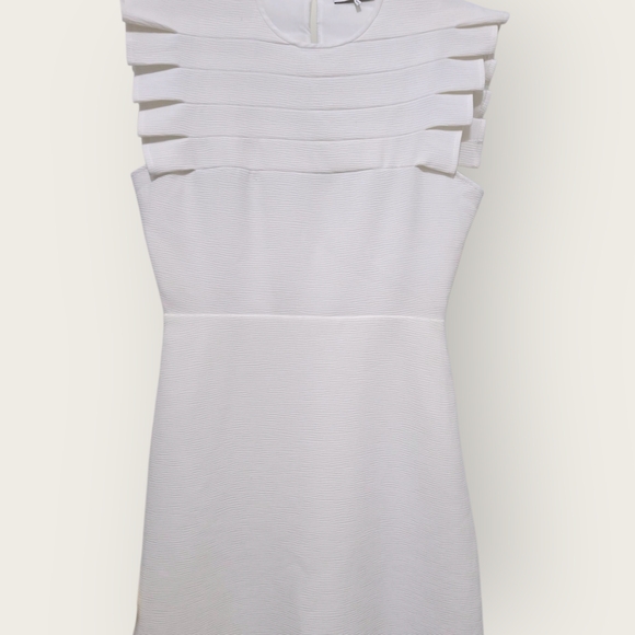 Sandro Paris White Laurena Mini Dress Size 38/US 6 Pleated Ruffle EUC - Picture 7 of 16